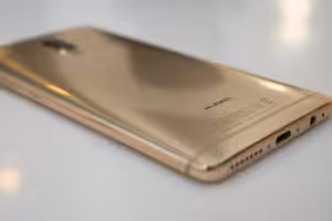 hauwei-9-pro-mate-guld Hauwei mate 9 pro i guld
